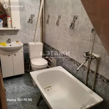 1-комнатная квартира, этаж 1 из 9, 13 м²