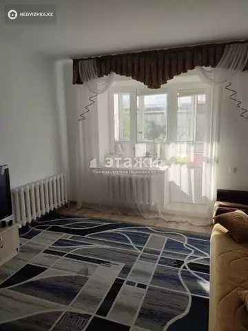 2-комнатная квартира, этаж 4 из 12, 51 м²