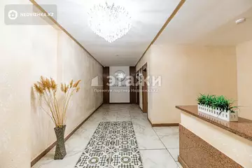 2-комнатная квартира, этаж 3 из 17, 67 м²