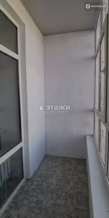 1-комнатная квартира, этаж 3 из 10, 42 м²