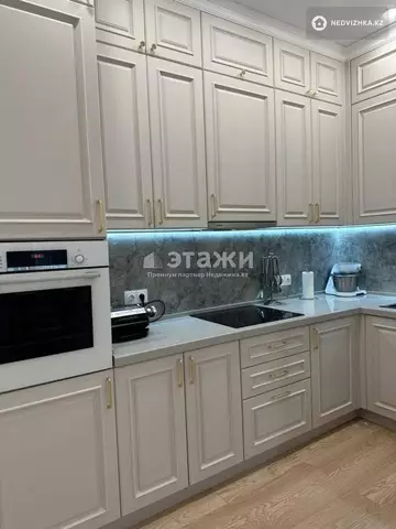 212 м², 4-комнатная квартира, этаж 3 из 9, 212 м², изображение - 9