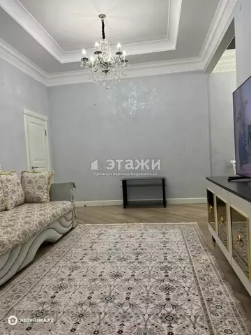 2-комнатная квартира, этаж 5 из 7, 62 м²