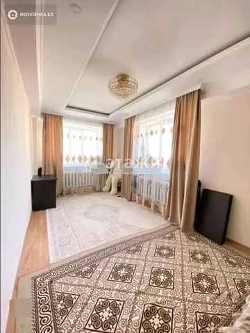 2-комнатная квартира, этаж 6 из 17, 55 м²