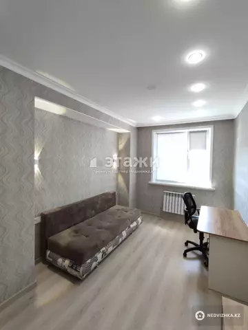 2-комнатная квартира, этаж 18 из 18, 55 м²