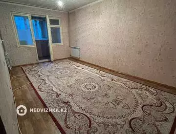 3-комнатная квартира, этаж 4 из 5, 56 м²