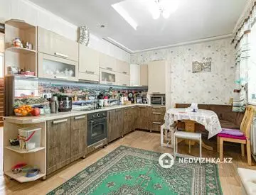 300 м², 8-комнатный дом, 10 соток, 300 м², изображение - 31