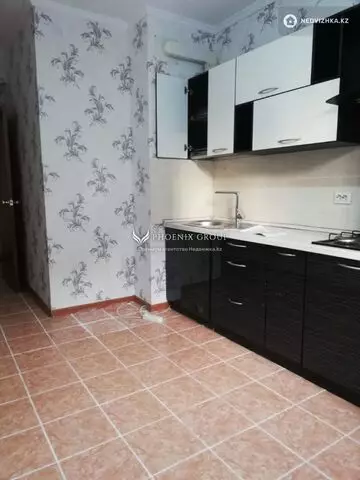 2-комнатная квартира, этаж 4 из 9, 55 м²