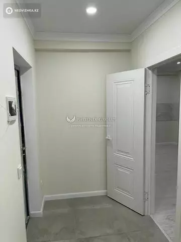 2-комнатная квартира, этаж 6 из 6, 50 м²