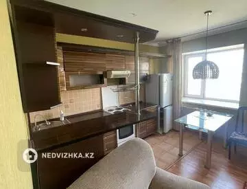 2-комнатная квартира, этаж 5 из 10, 56 м²