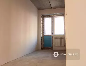 1-комнатная квартира, этаж 9 из 9, 39 м²