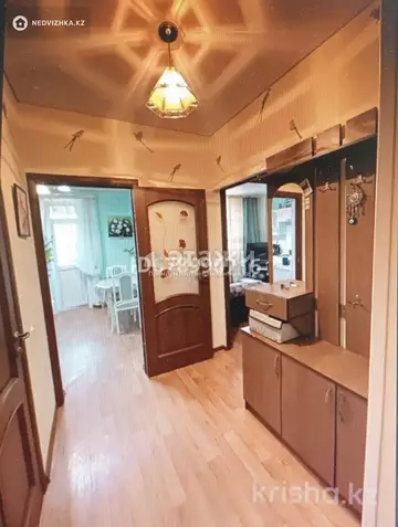 1-комнатная квартира, этаж 4 из 5, 40 м²