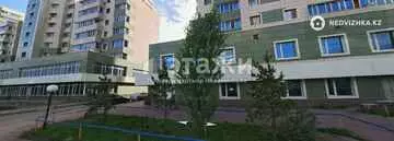 4-комнатная квартира, этаж 4 из 6, 77 м²