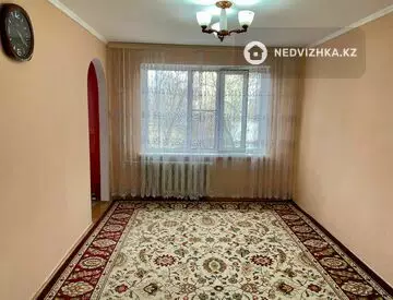 3-комнатная квартира, этаж 2 из 5, 63 м²