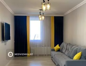 2-комнатная квартира, этаж 4 из 9, 55 м², на длительный срок