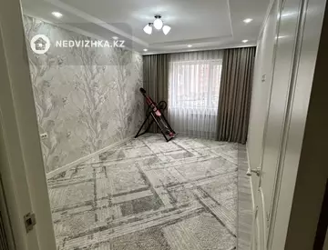 91.5 м², 3-комнатная квартира, этаж 2 из 10, 92 м², изображение - 1