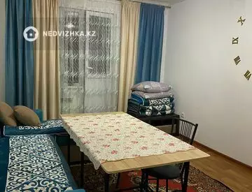 2-комнатная квартира, этаж 3 из 5, 60 м²