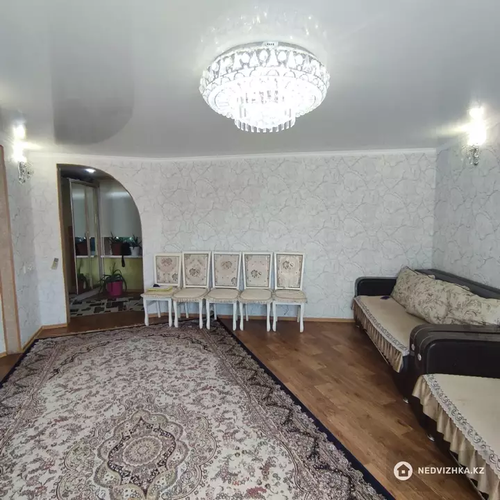 90 м², 4-комнатная квартира, этаж 5 из 9, 90 м², изображение - 1