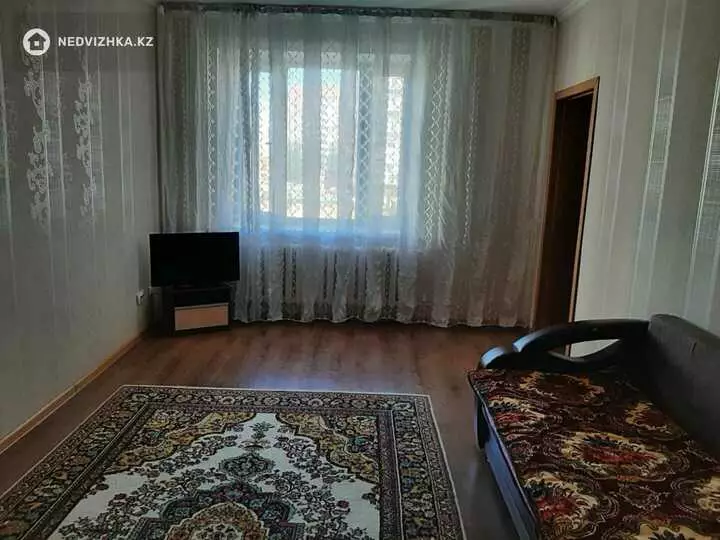 44 м², 1-комнатная квартира, этаж 3 из 9, 44 м², изображение - 1