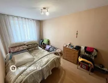 3-комнатная квартира, этаж 3 из 5, 60 м²