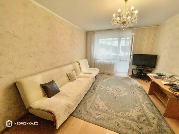 60 м², 3-комнатная квартира, этаж 3 из 5, 60 м², изображение - 1