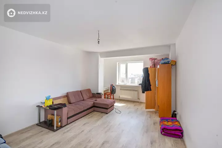 57.7 м², 2-комнатная квартира, этаж 7 из 17, 58 м², изображение - 1