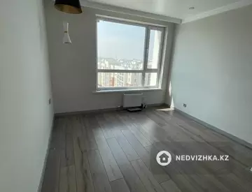 2-комнатная квартира, этаж 10 из 14, 67 м²