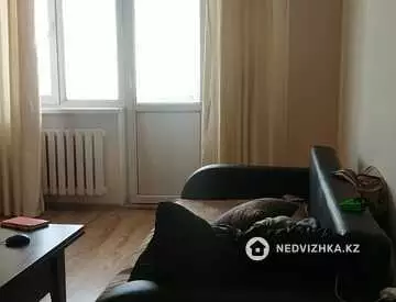 1-комнатная квартира, этаж 8 из 9, 50 м²