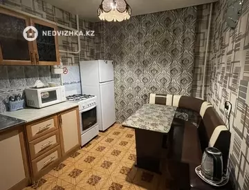 36 м², 2-комнатная квартира, этаж 1 из 9, 36 м², посуточно, изображение - 1