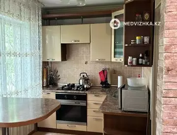 58.4 м², 3-комнатная квартира, этаж 2 из 4, 58 м², изображение - 1