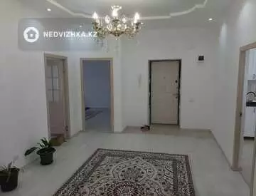 4-комнатная квартира, этаж 4 из 5, 112 м²