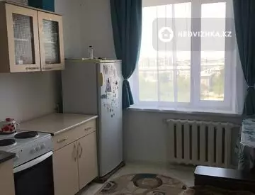 1-комнатная квартира, этаж 10 из 10, 39 м²