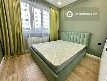 2-комнатная квартира, этаж 3 из 12, 40 м²