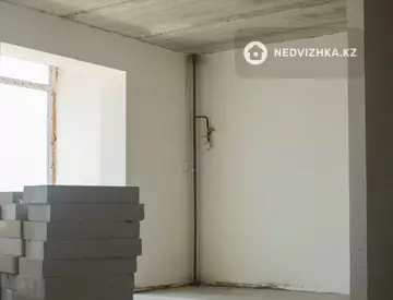 2-комнатная квартира, этаж 4 из 4, 71 м²