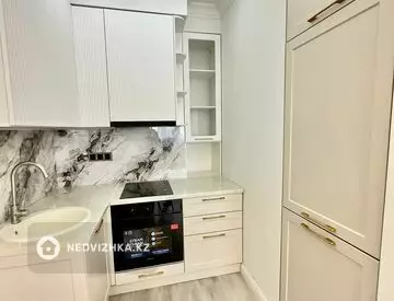 2-комнатная квартира, этаж 5 из 12, 40 м²