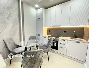 2-комнатная квартира, этаж 6 из 12, 40 м²