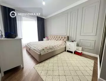 3-комнатная квартира, этаж 10 из 14, 90 м²