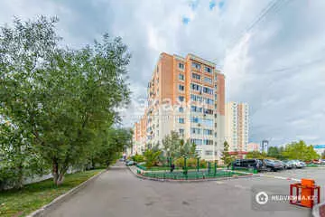 2-комнатная квартира, этаж 8 из 9, 70 м²