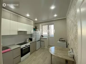 2-комнатная квартира, этаж 4 из 8, 55 м²