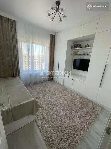 84 м², 3-комнатная квартира, этаж 9 из 9, 84 м², изображение - 1