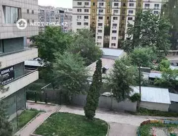 1-комнатная квартира, этаж 4 из 22, 50 м²