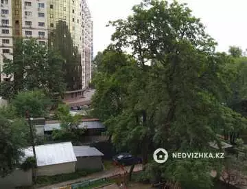 1-комнатная квартира, этаж 4 из 22, 50 м²