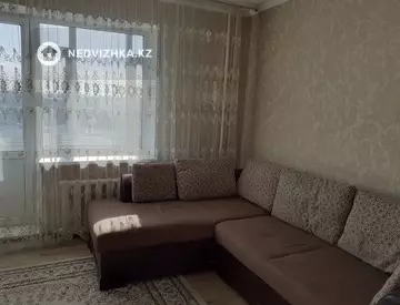 3-комнатная квартира, этаж 4 из 10, 66 м²