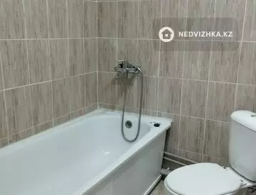 1-комнатная квартира, этаж 3 из 12, 42 м²