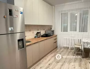 2-комнатная квартира, этаж 2 из 8, 51 м²