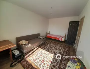 1-комнатная квартира, этаж 6 из 9, 38 м²