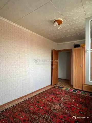 2-комнатная квартира, этаж 4 из 4, 46 м²