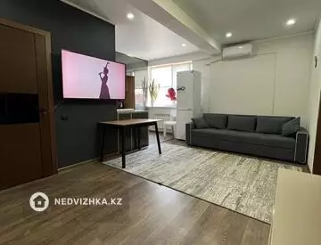 3-комнатная квартира, этаж 10 из 5, 50 м²