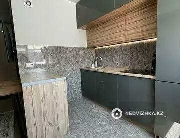 3-комнатная квартира, этаж 10 из 5, 50 м²