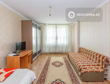 1-комнатная квартира, этаж 3 из 10, 46 м²