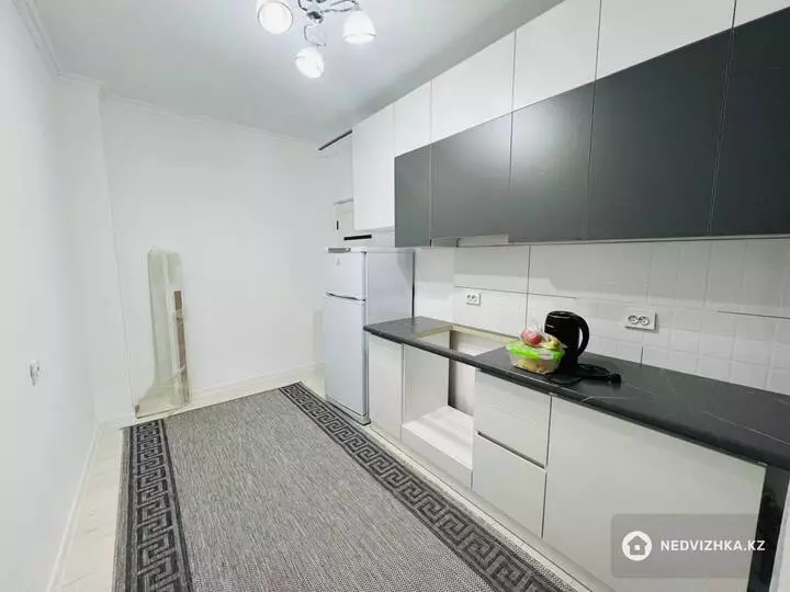 75 м², 3-комнатная квартира, этаж 8 из 10, 75 м², изображение - 1